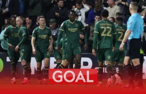 'What a finish!' | Bundu expertly puts Plymouth ahead against Leicester